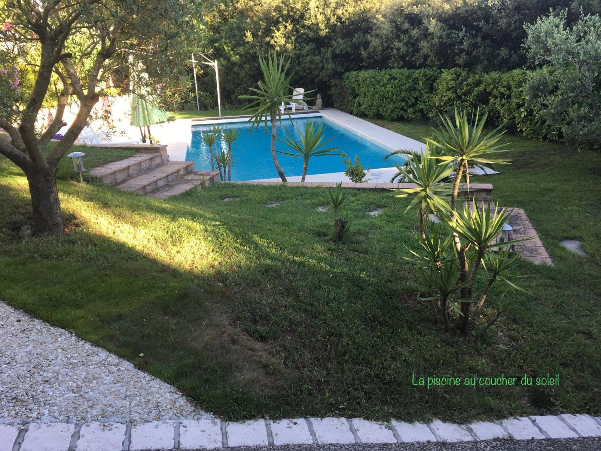 Studio Chez Charles Et Marie, Independant De La Maison, Acces Piscine, Tres Calme, Roquefort-les-Pins Exterior photo